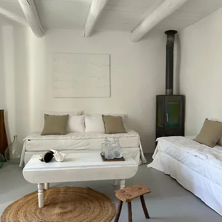 La Maison De Victor Nyaraló *