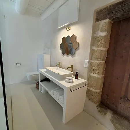 La Maison De Victor La Bruguière